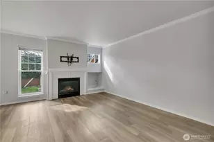 10030 Holly Dr, Everett, WA 98204 - Photo 7