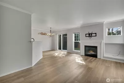 10030 Holly Drive #122, Everett, WA 98204 - Photo 5