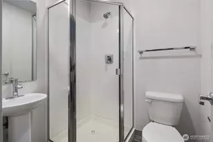 4046 8th Ave NE, Seattle, WA 98105 - Photo 21