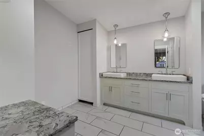 864 S Fife Street, Tacoma, WA 98405 - Photo 23