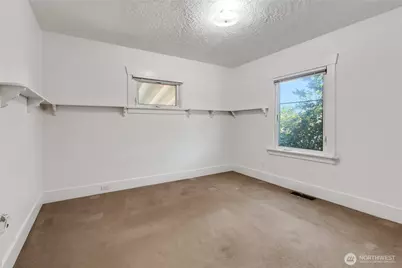 864 S Fife Street, Tacoma, WA 98405 - Photo 13