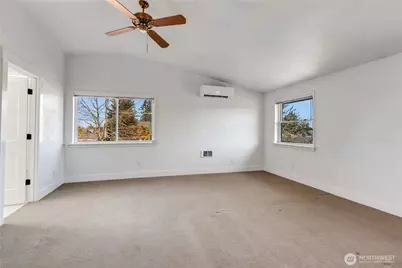 864 S Fife Street, Tacoma, WA 98405 - Photo 21