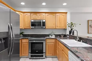 4847 California Ave SW, Seattle, WA 98116 - Photo 9