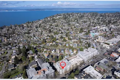 4847 California Avenue SW #402, Seattle, WA 98116 - Photo 21