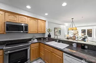 4847 California Ave SW, Seattle, WA 98116 - Photo 11