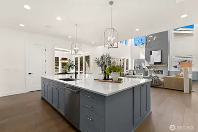 15045 SE 45th Place, Bellevue, WA 98006 - Photo 9