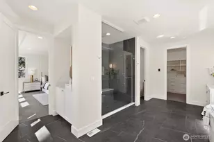 15045 SE 45th Pl, Bellevue, WA 98006 - Photo 21