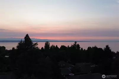192 Xx Olympic View Drive, Edmonds, WA 98020 - Photo 1