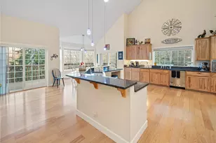 12811 Kapowsin Highlands Dr E, Graham, WA 98338 - Photo 5