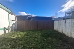 111 99th St S, Tacoma, WA 98444 - Photo 17