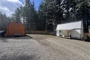 30 E Richardson Rd, Belfair, WA 98528 - Photo 7