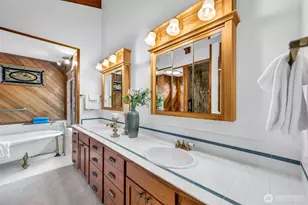 10200 Marine View Dr, Mukilteo, WA 98275 - Photo 23