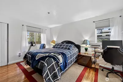 25131 98th Place S #B110, Kent, WA 98030 - Photo 11