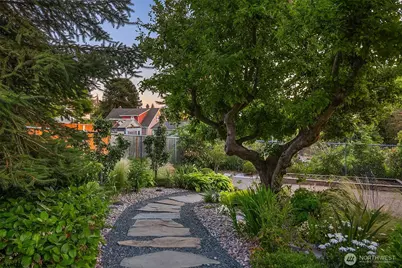 2337 NW 194th Place, Shoreline, WA 98177 - Photo 33