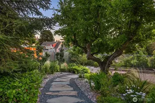 2337 NW 194th Pl, Shoreline, WA 98177 - Photo 33