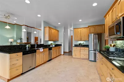 9 Doe Court, Bellingham, WA 98229 - Photo 11