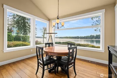 4827 Bayshore Lane NW, Olympia, WA 98502 - Photo 11