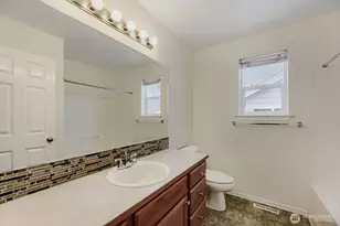 12933 NE 203rd St, Woodinville, WA 98072 - Photo 25