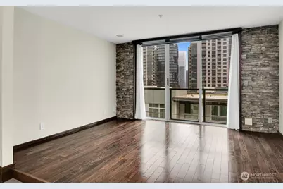 1100 106th Avenue NE #801, Bellevue, WA 98004 - Photo 13