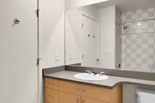 1100 106th Ave NE, Bellevue, WA 98004 - Photo 17