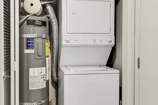 1100 106th Ave NE, Bellevue, WA 98004 - Photo 19