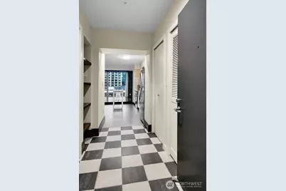 1100 106th Avenue NE #801, Bellevue, WA 98004 - Photo 7