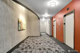 1100 106th Ave NE, Bellevue, WA 98004 - Photo 5