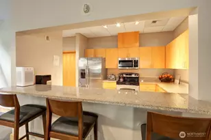 1100 106th Ave NE, Bellevue, WA 98004 - Photo 23