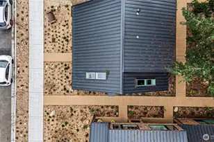 11725 Meridian Ave N, Seattle, WA 98133 - Photo 29