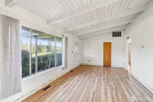 4105 Pleasant Hill Rd, Kelso, WA 98626 - Photo 7