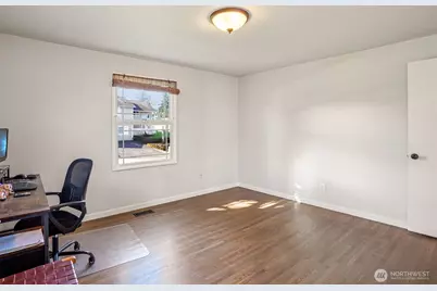 919 S 74th Street, Tacoma, WA 98408 - Photo 17