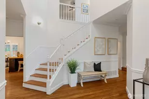 23837 SE 45th St, Sammamish, WA 98029 - Photo 3