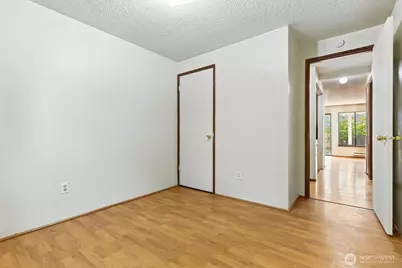 26425 Pennsylvania Avenue NE #34, Kingston, WA 98346 - Photo 13