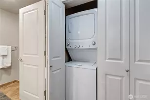 25 N Broadway, Tacoma, WA 98403 - Photo 15