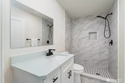 916 E Johnson Avenue, Chelan, WA 98816 - Photo 11