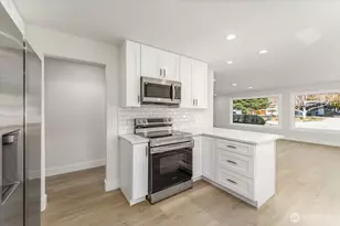 916 E Johnson Ave, Chelan, WA 98816 - Photo 7