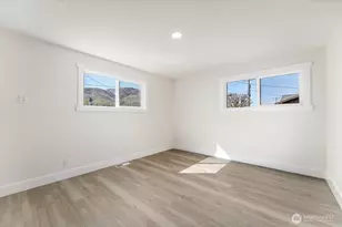 916 E Johnson Ave, Chelan, WA 98816 - Photo 23