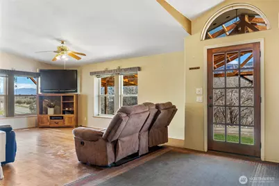 1673 Highway 7, Oroville, WA 98844 - Photo 13