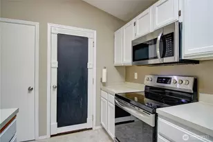 1320 E Fairhaven Ave, Burlington, WA 98233 - Photo 7