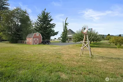 9177 Collins Road, Sedro Woolley, WA 98284 - Photo 33