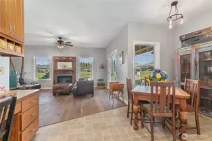 9177 Collins Rd, Sedro Woolley, WA 98284 - Photo 11