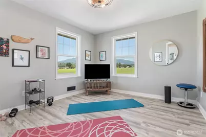 9177 Collins Road, Sedro Woolley, WA 98284 - Photo 17