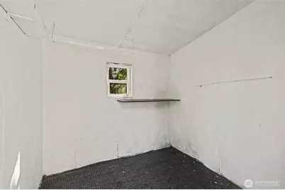 2327 NE 86th Street, Seattle, WA 98115 - Photo 23