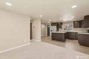 2327 NE 86th St, Seattle, WA 98115 - Photo 9