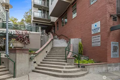 1188 106th Avenue NE #222, Bellevue, WA 98004 - Photo 27