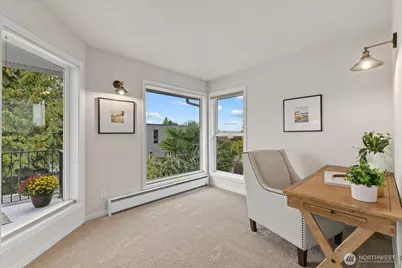 221 8th Avenue W, Kirkland, WA 98033 - Photo 17