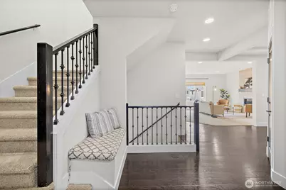 20513 Richmond Road, Bothell, WA 98012 - Photo 5