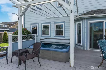 2412 16th Street, Anacortes, WA 98221 - Photo 29