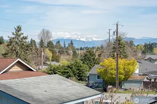 2412 16th St, Anacortes, WA 98221 - Photo 3