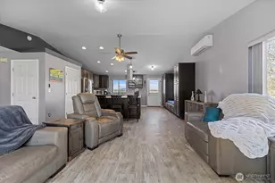 17771 Dunbar Rd, Mount Vernon, WA 98273 - Photo 13